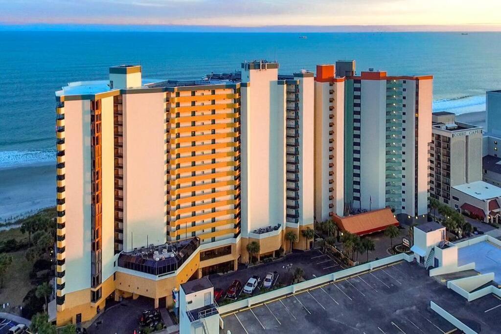 Divine Vacay At This 1Br Oceanview Suite 828 شاطئ ميرتل المظهر الخارجي الصورة