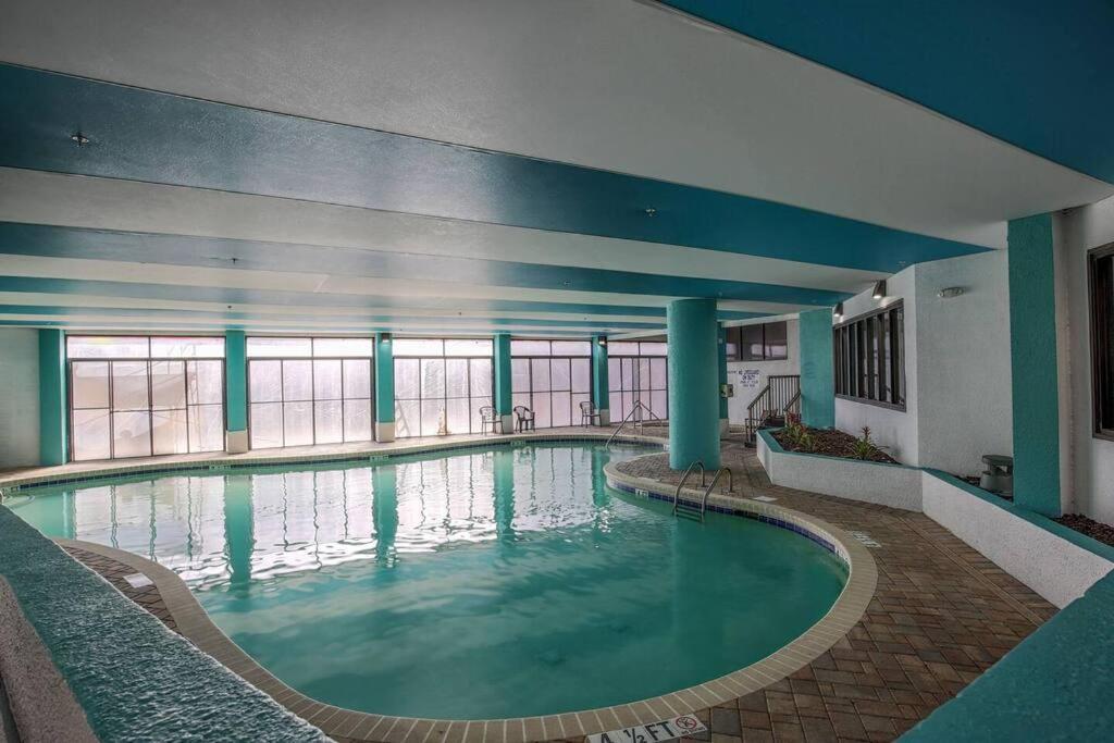Divine Vacay At This 1Br Oceanview Suite 828 شاطئ ميرتل المظهر الخارجي الصورة